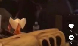 吃瓜爆料李诞视频大全集,笑料百出，揭秘娱乐圈幕后故事